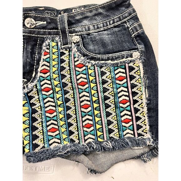 Miss Me Womens Denim Cut Off Shorts Aztec Embellished Sequin Embroidered Size 27 - Picture 2 of 9